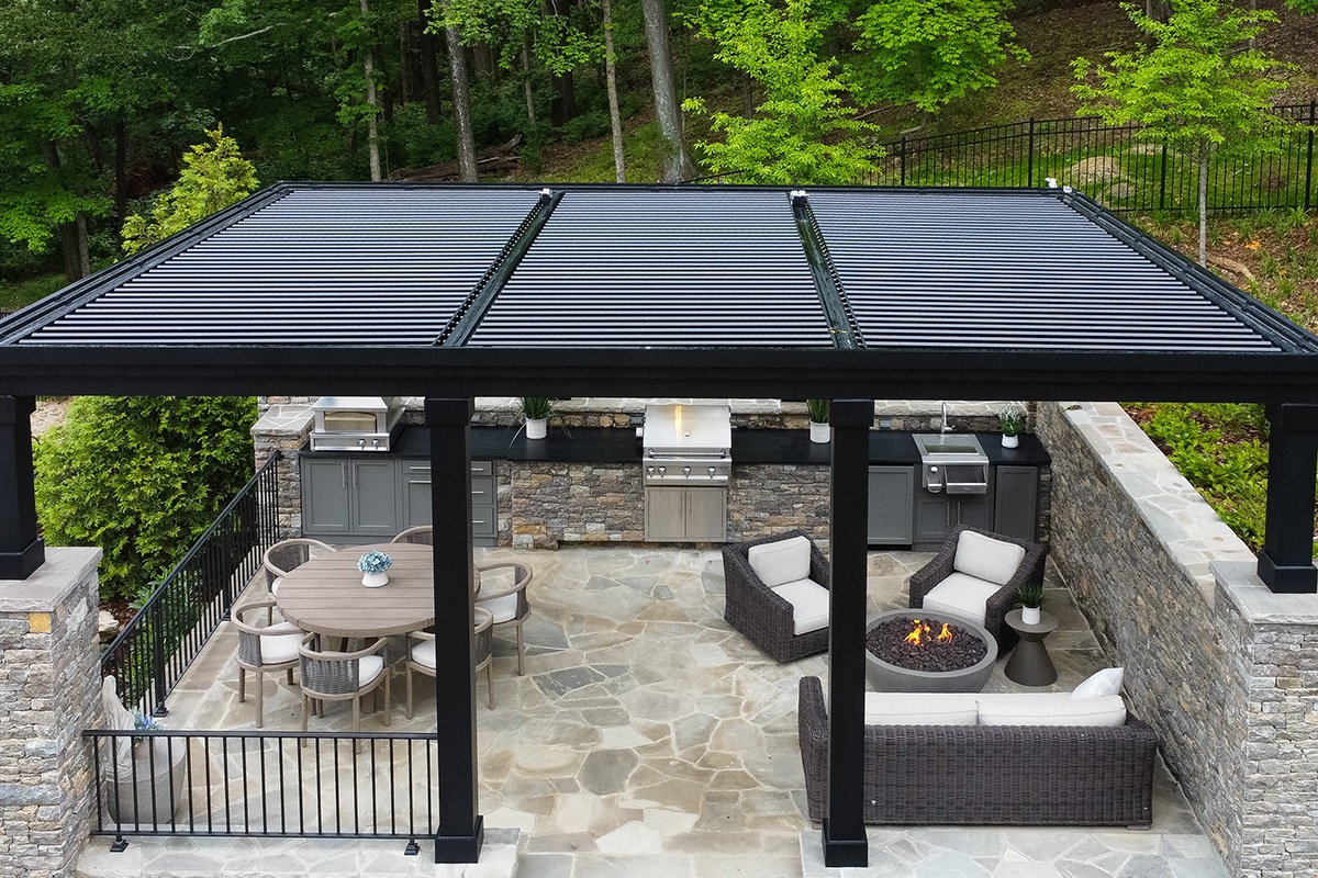 smart louvered pergola in black